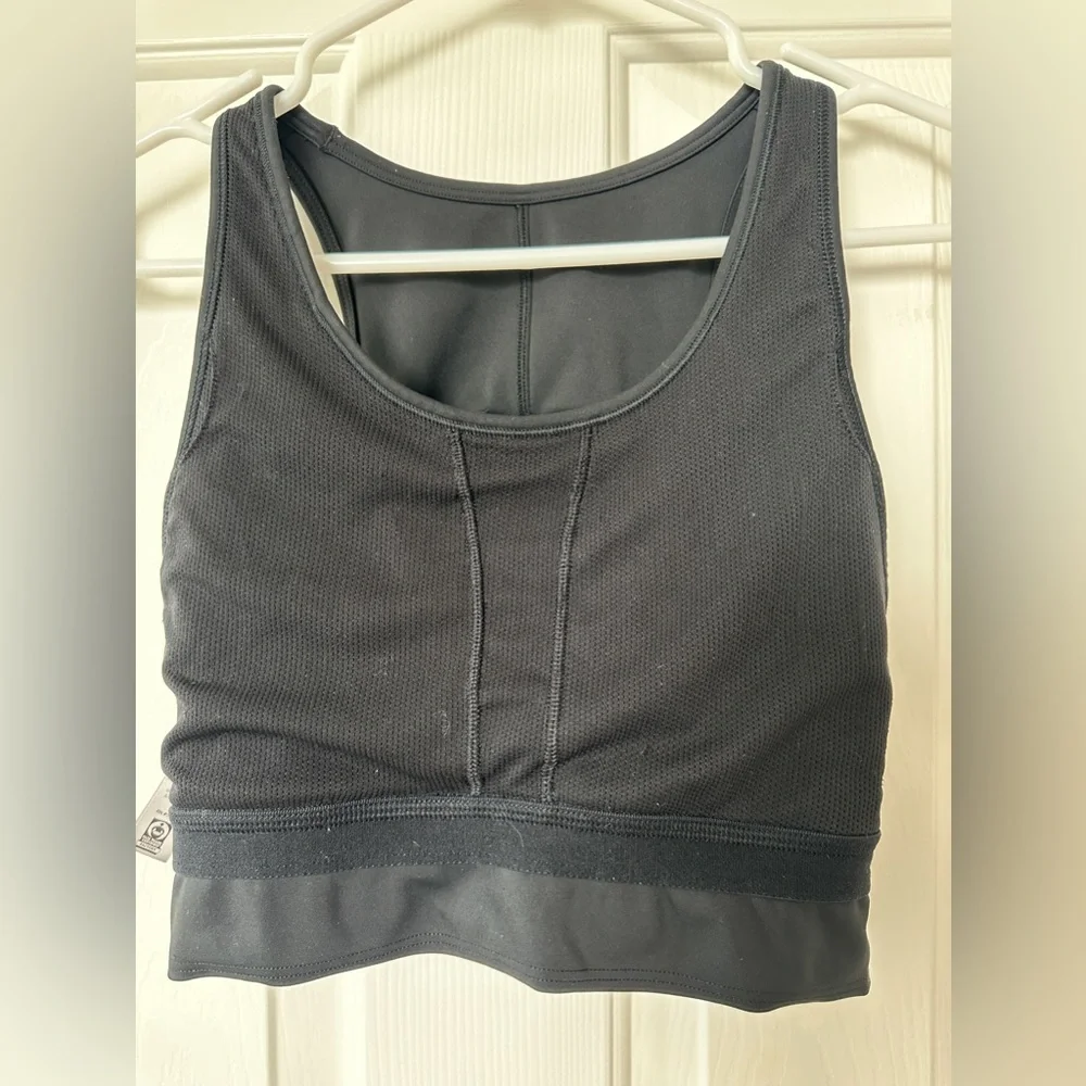 Athleta Women’s Black Athletic Sports Bra - Size Small